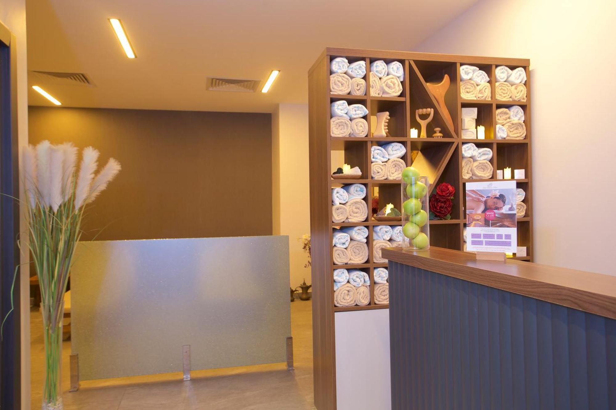 Hotel Bulvar Palas Istanbul Bagian luar foto